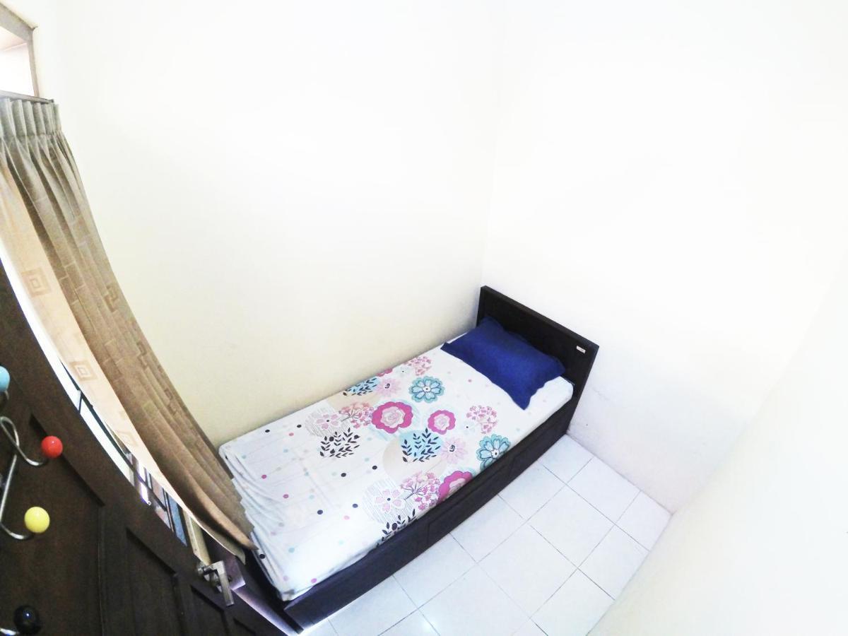 Minggiran Street Homestay Jogja Yogyakarta Exterior photo