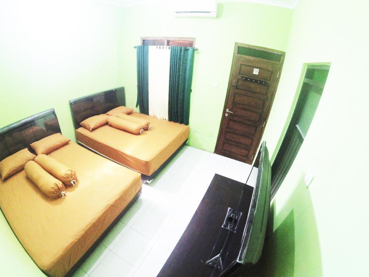 Minggiran Street Homestay Jogja Yogyakarta Exterior photo